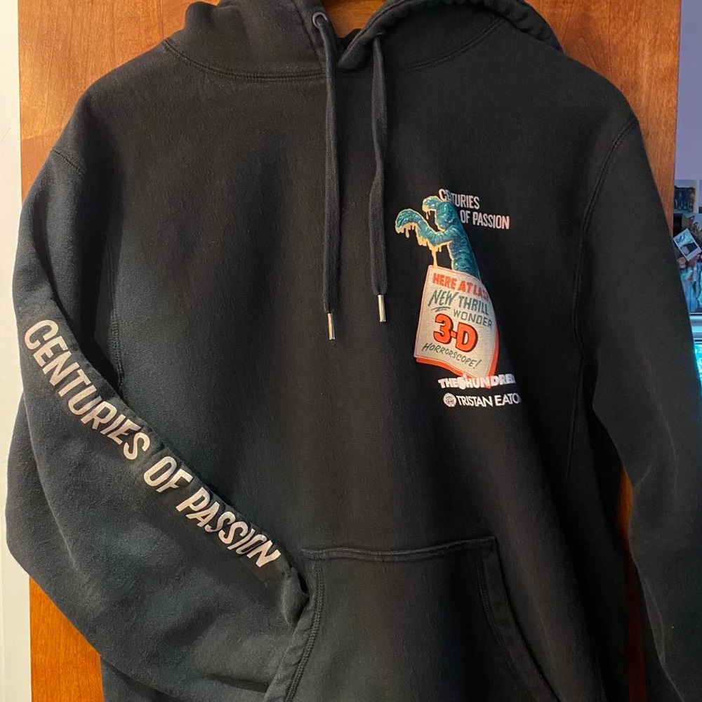 Universal Black Hoodie with Graphic Print